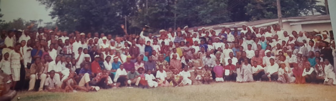 A large group of campers at IYY Camp Ground